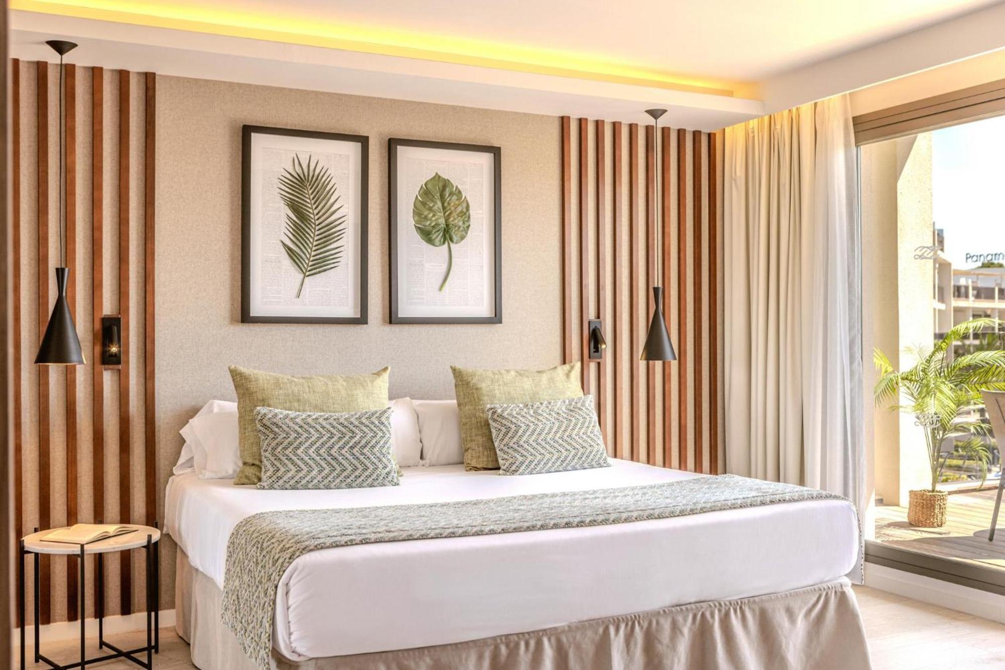 Zafiro Palace Palmanova Екстериор снимка