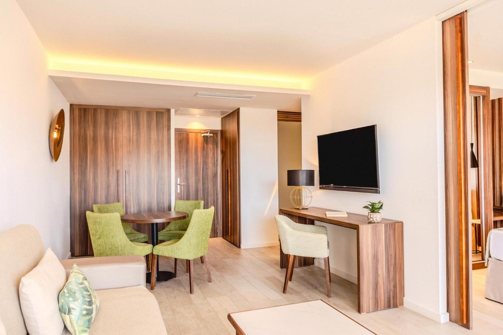 Zafiro Palace Palmanova Екстериор снимка